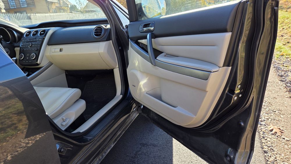 Mazda CX-7 2011r