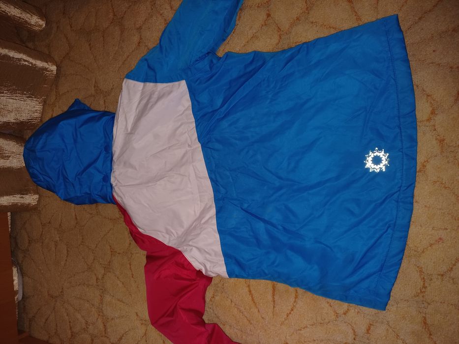 Продам куртку для дівчинки еврозима