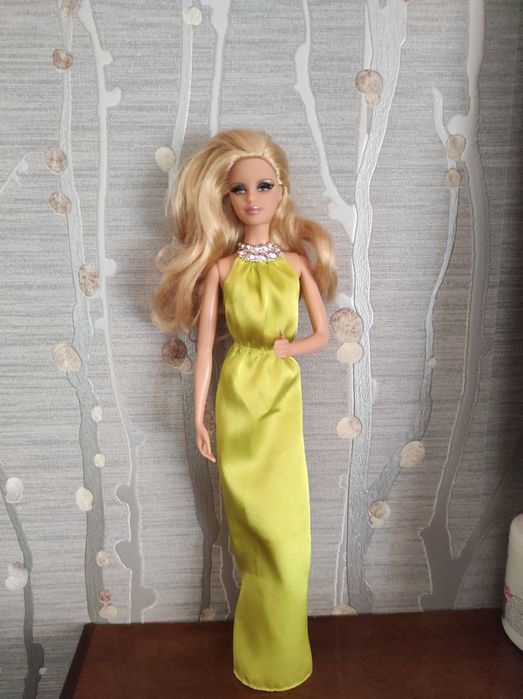 кукла Барби Barbie look red Carpet