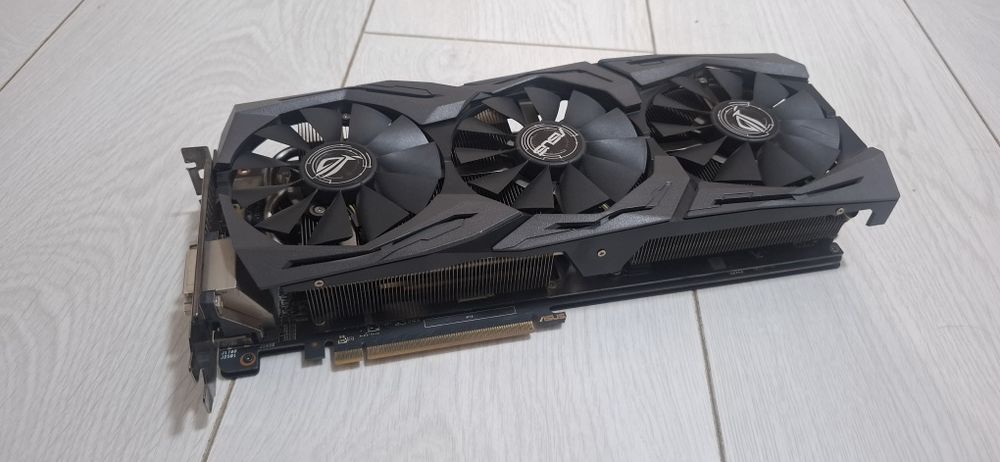 Asus rog strix rx 580 8gb шикарний стан