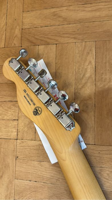 Новий Fender Vintera ’60s Telecaster Modified Lake Placid Blue