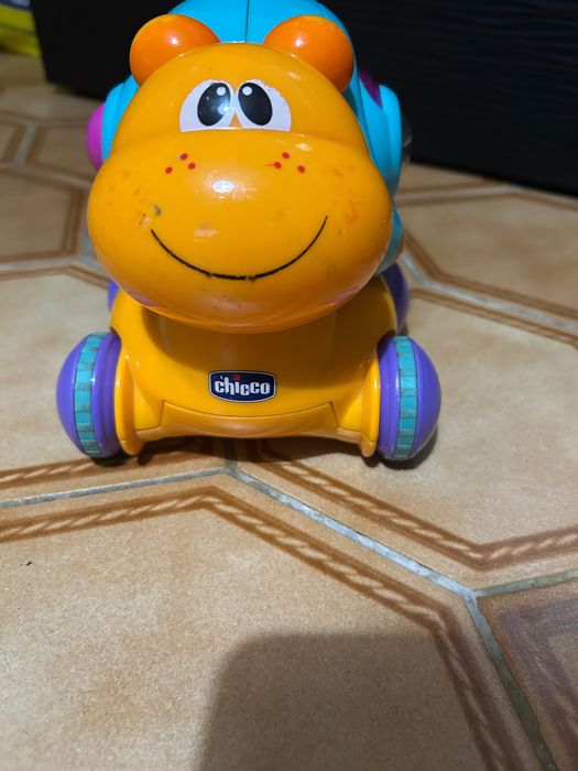 Caracol Chicco luz, som e anda