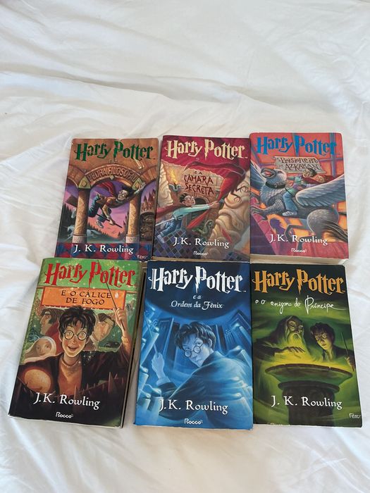 Coleção 6 livros- “harry potter”- de J. K Rowling- em português brasileiro.