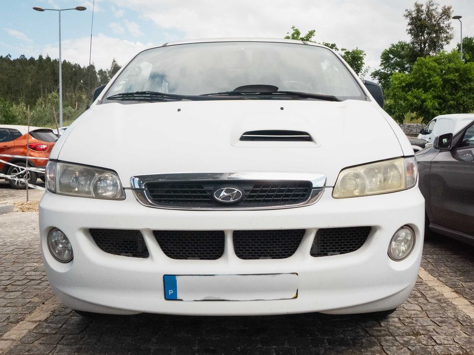 Hyundai H-1 9 Lugares