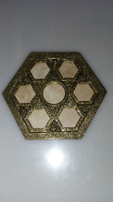 Moldura de Árvore Genealógica Estilo Turco em Bronze