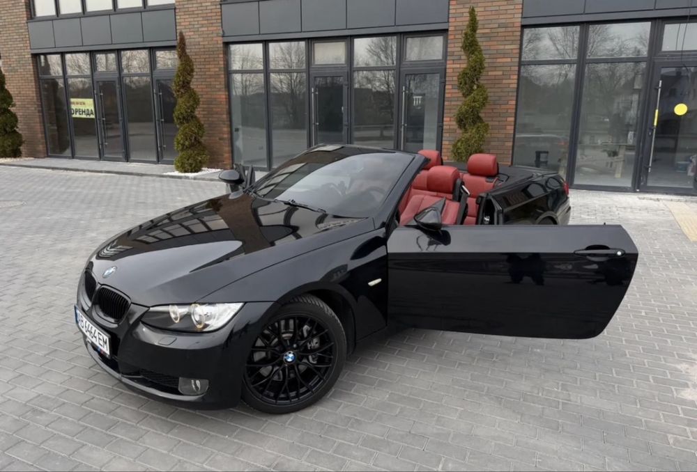 Аренда/прокат кабриолета BMW 3 Series E93 с жесткой крышей. Люкс авто в оренду без водителя