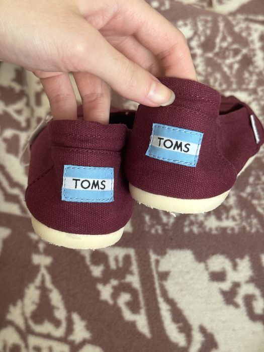 Женские слиппоны TOMS / эспадрильи / туфли / балетки / мокасины 38-39 размер