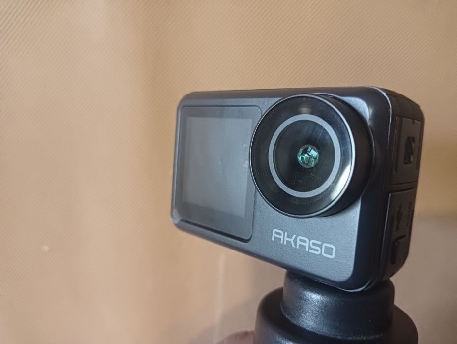 Продам Akaso Brave 7 le + ssd 128GB