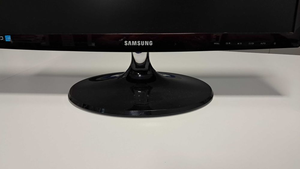 Ecrã pc 22 polegadas