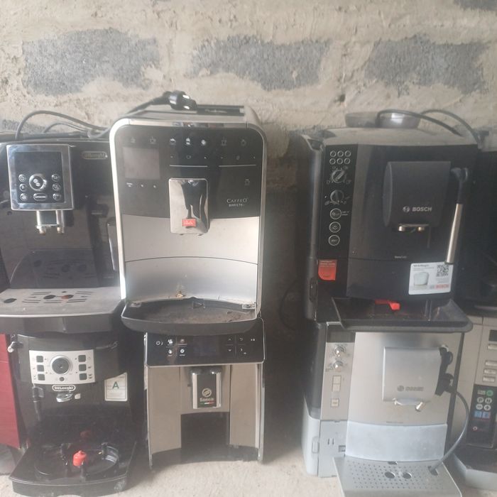 Кавоварка Delonghi
