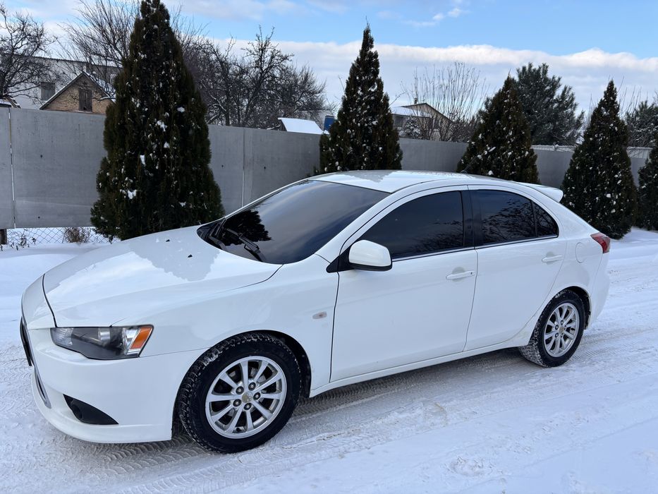 Mitsubishi Lanсеr 2011,1.8, механика, в отличнейшем состоянии!
