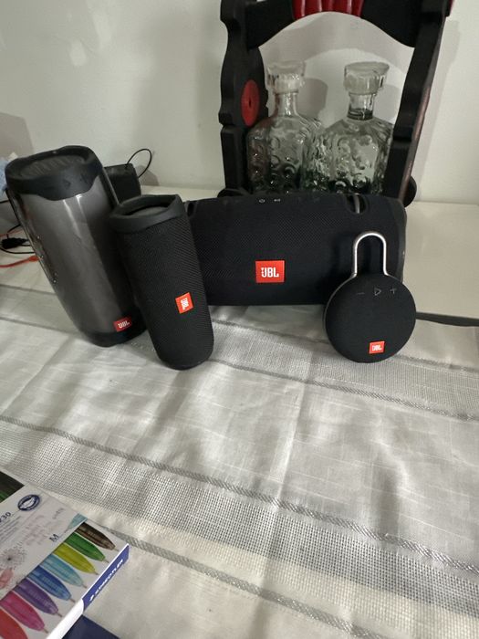 JBL  avariadas sem conserto