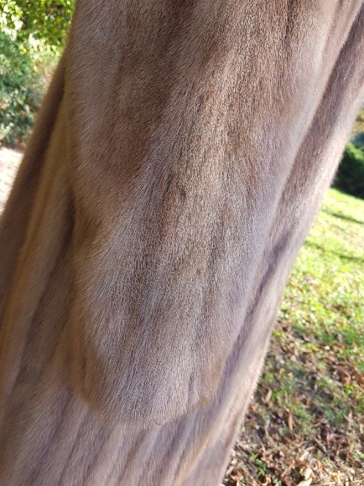 Naturalne futro z norek