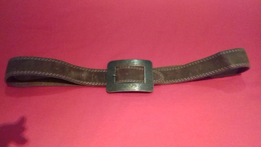 Cintos de senhora fivela redonda Salsa