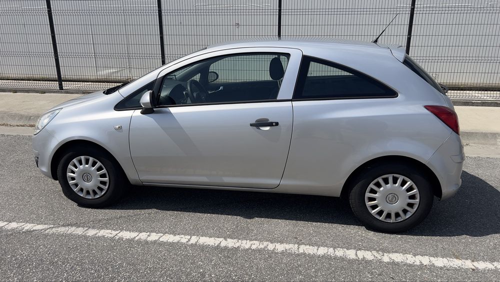 Opel corsa D 1.3 cdti comercial