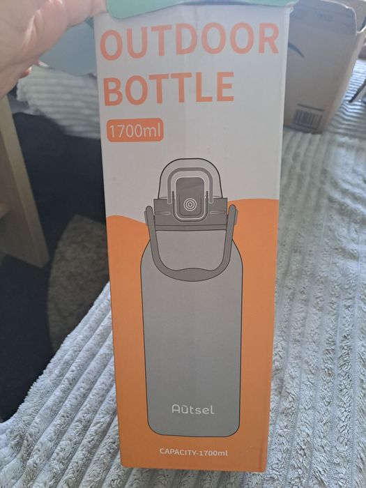 Butelka na wodę ,