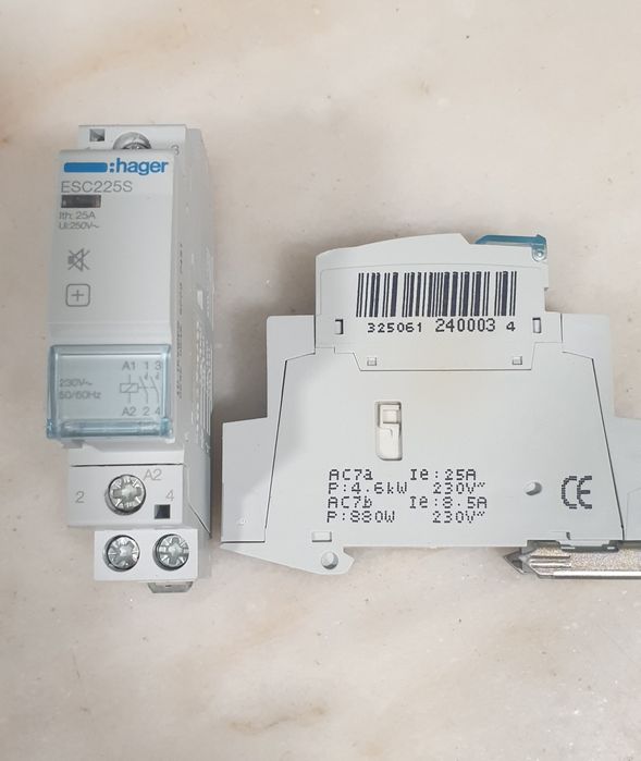 2 unidades Contator silencioso ESC225S hager