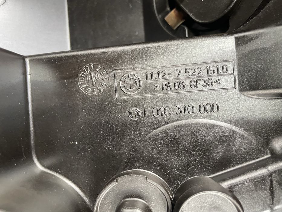 Pokrywa zaworów, dekiel BMW N62
