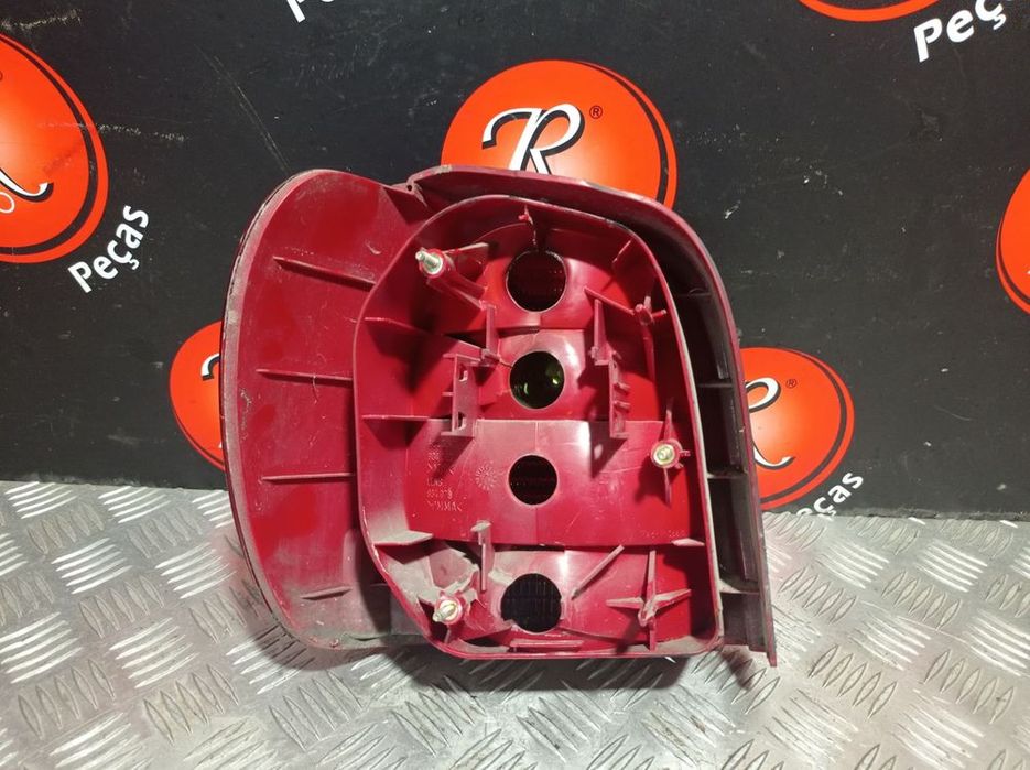 Farolim Stop Dto Volkswagen Polo (6N1)