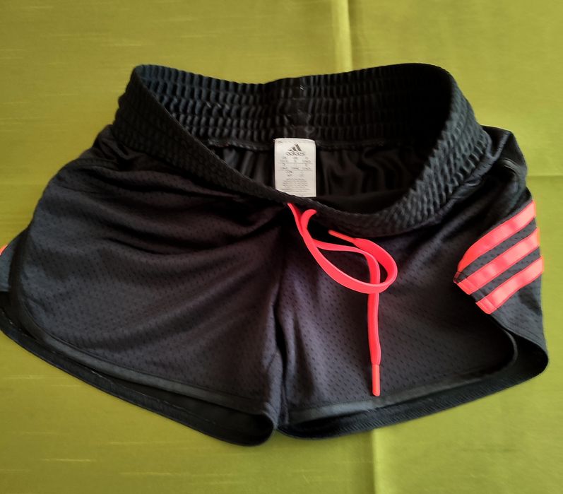 Spodenki Adidas, 34-36, czarne, bdb. Odbiór osobisty