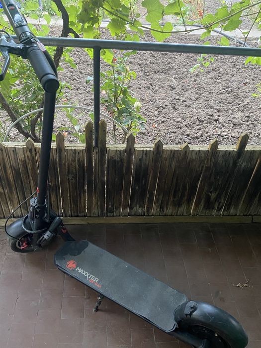 Электросамокат Maxxter Teo Max