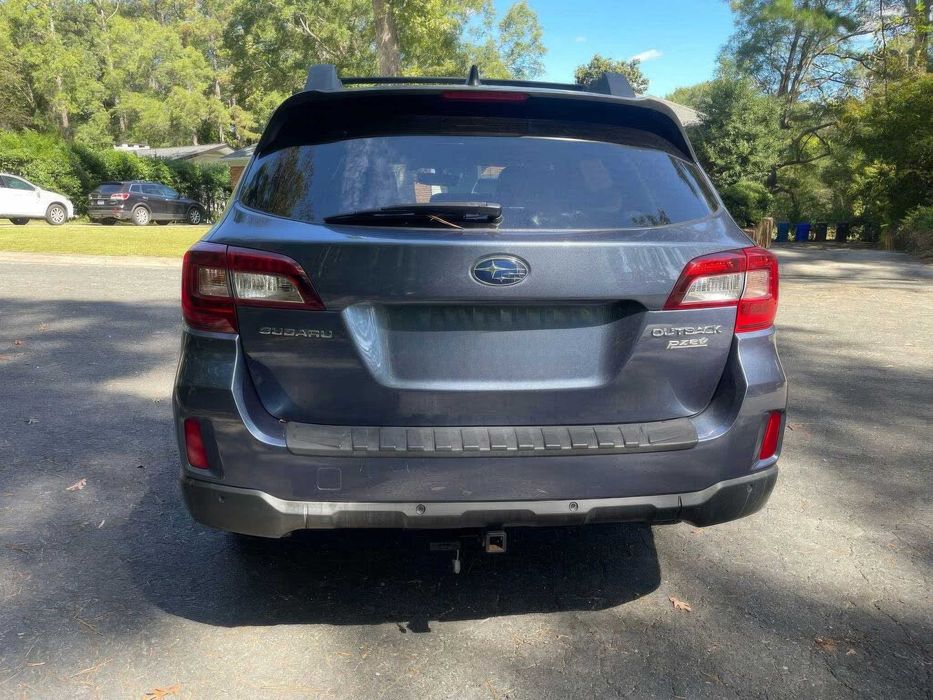 Subaru Outback 2.5i Limited      2017