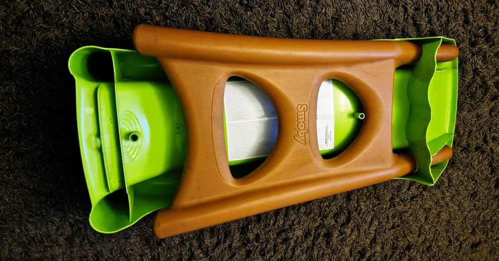 Горка пластмассовая детская