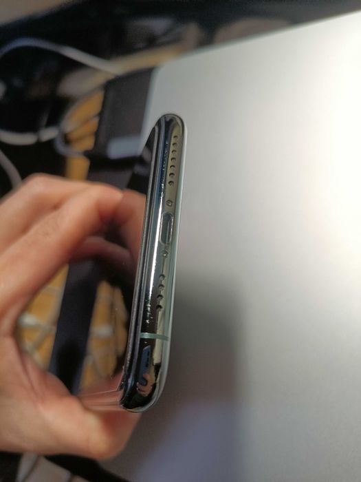 Applei Phone 11 Pro Max 256 GB Midnight Green  8 etui  komplet pudełko