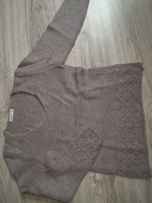 Sweterek. damski