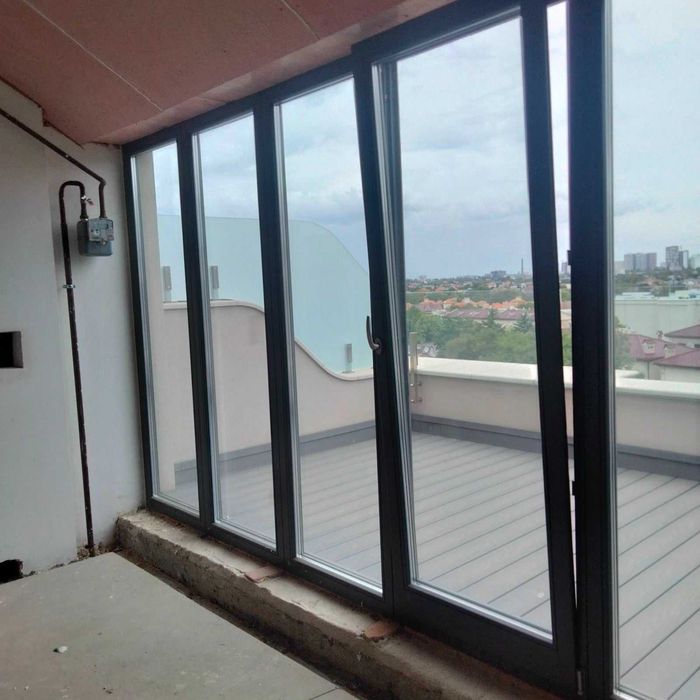 Продам двухуровневый пентхаус на 10 ст.Большого Фонтана.Без комиссии.