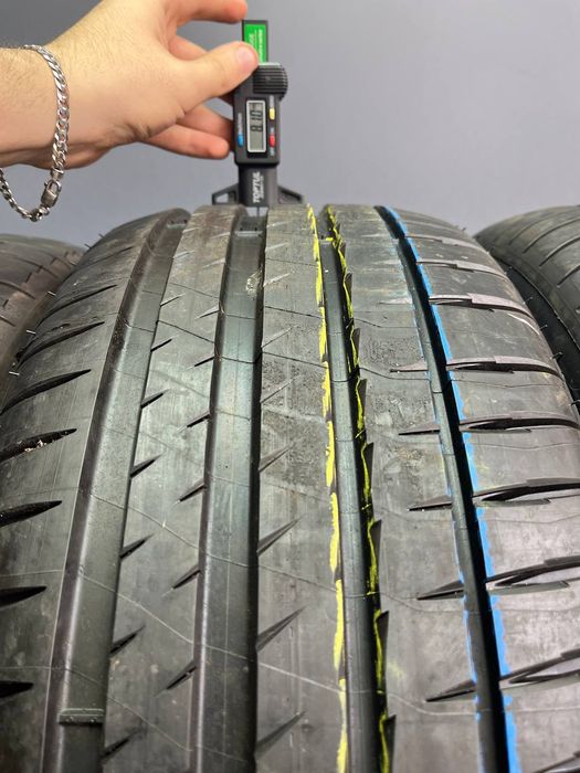 Шины БУ 255 40 235 45 R 17 Michelin pilot sport 4 Разноширокий Лето