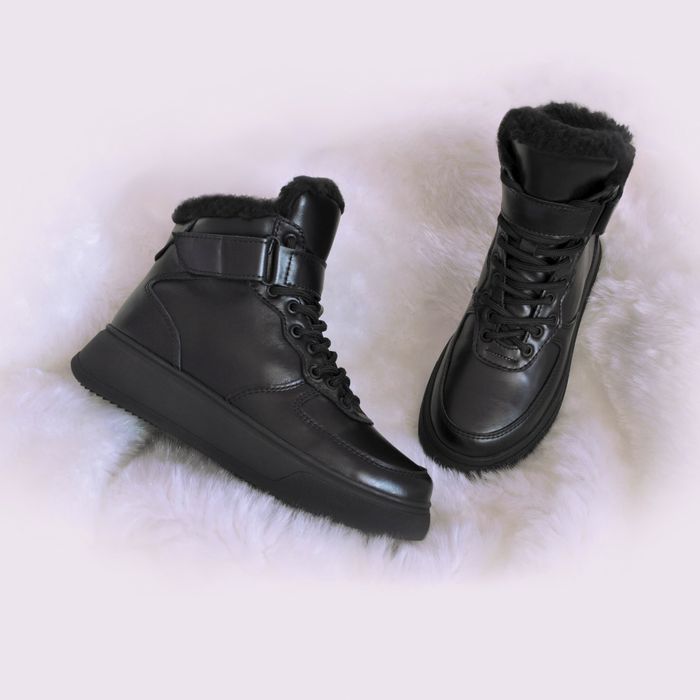 Жіночі зимові кросівки високі чорні натуральні хайтопи 35 36 37 40 41