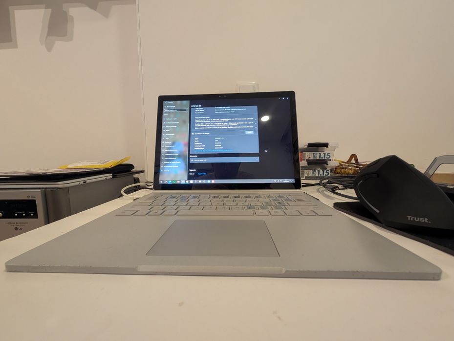 Surface Book i5 8gb 126gb ssd