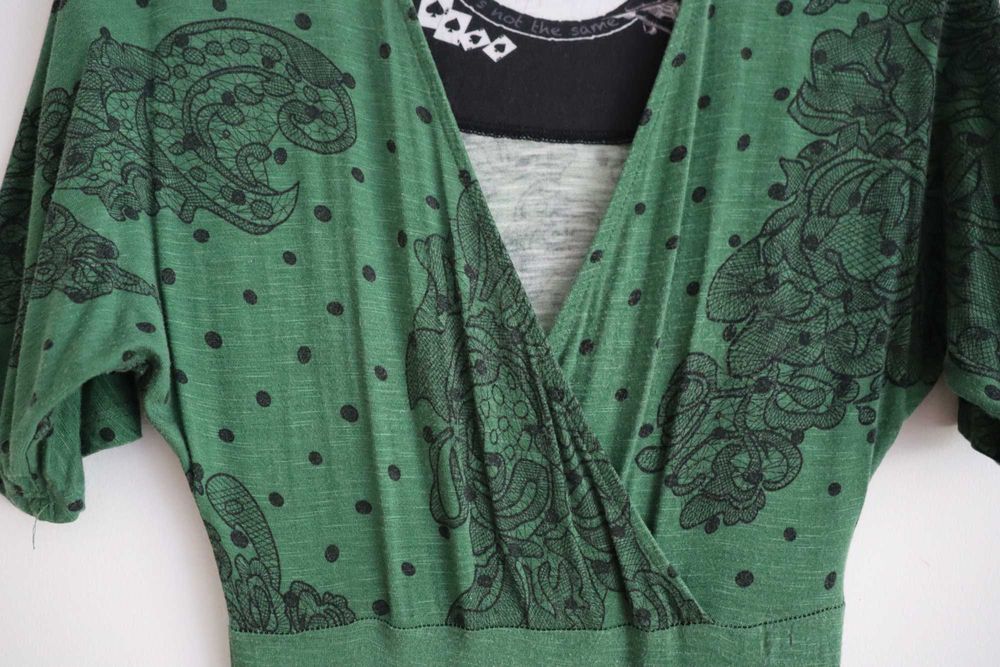 Vestido de malha Desigual original – Tamanho S – Muito bom estado