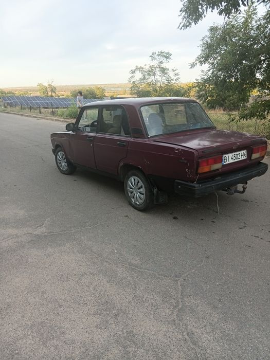 продаю ваз 2107 2004 года