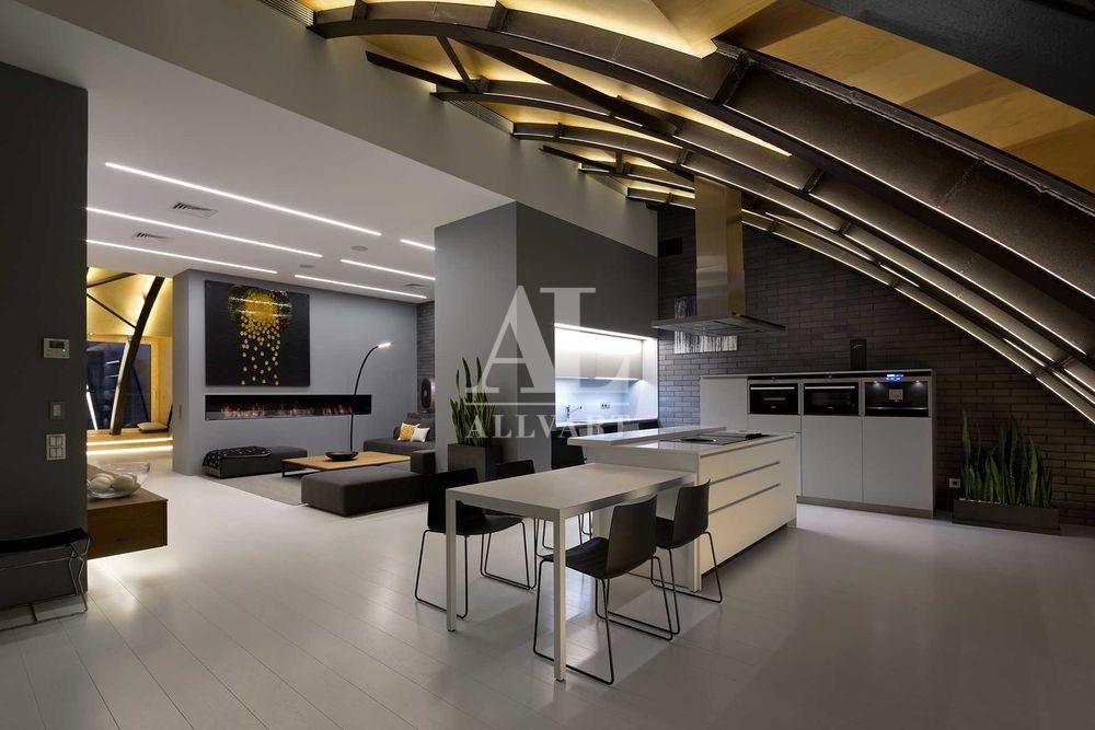 Продаж Унікального пентхауса 145 м2 в центрі Киева !