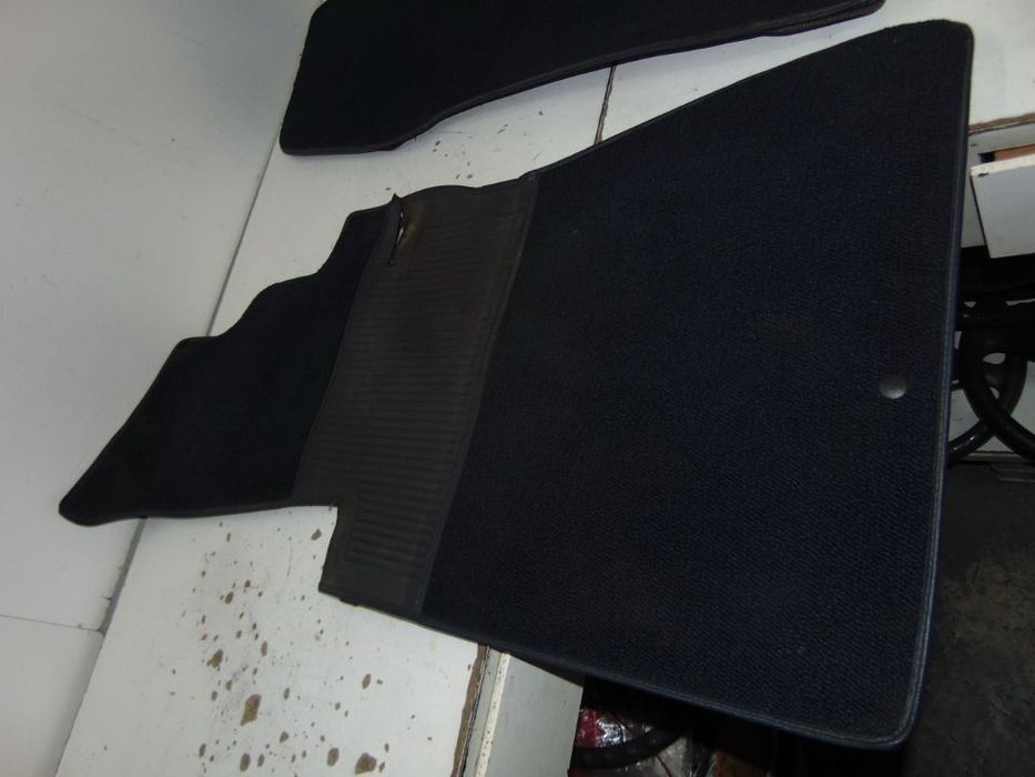 Mercedes w201/190 tapetes originais