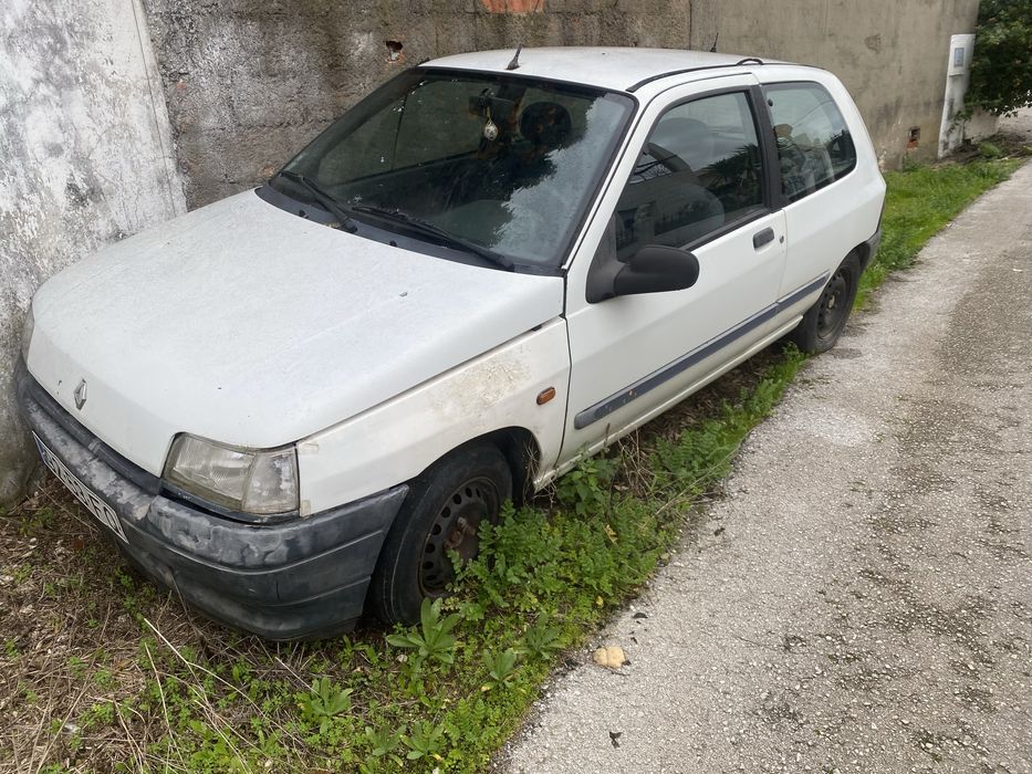 Renault clio bebop peças ou restauro