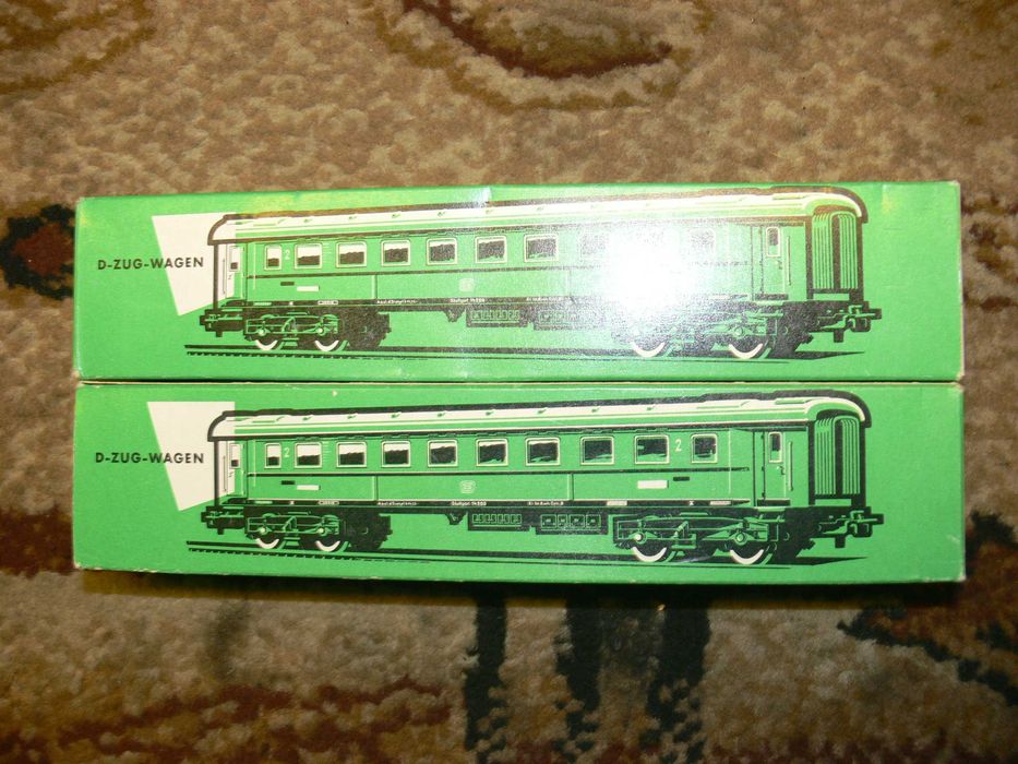 Wagon Märklin 4037 D-Zug-Wagen DB 2. klasy – z pudełkiem ok. 1959–1971 Ideał