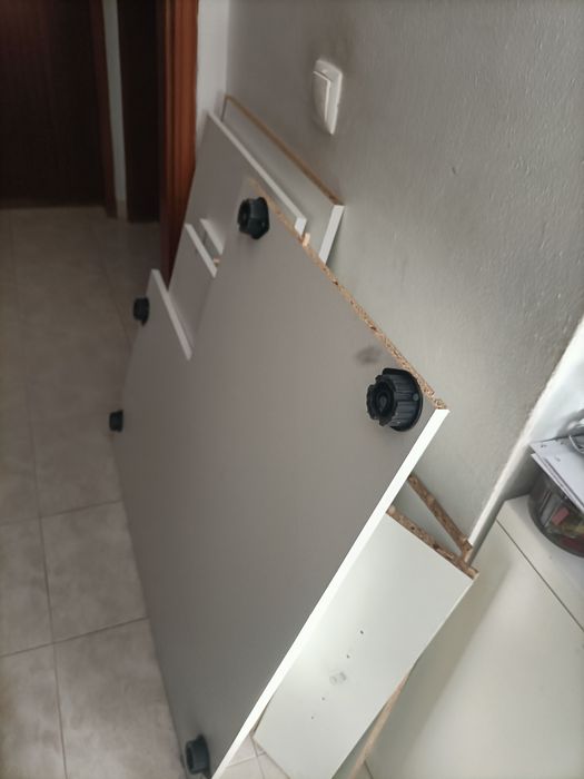 Excelente móvel secretária