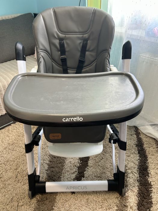 Крісло для годування carello apricus