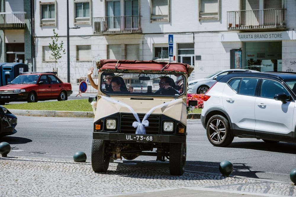 Aluguer de jeep UMM para eventos,casamentos, cerimónias, Filmagens.