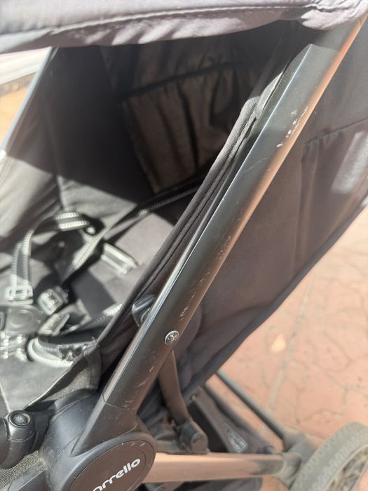 Продам коляску CARRELLO Delta