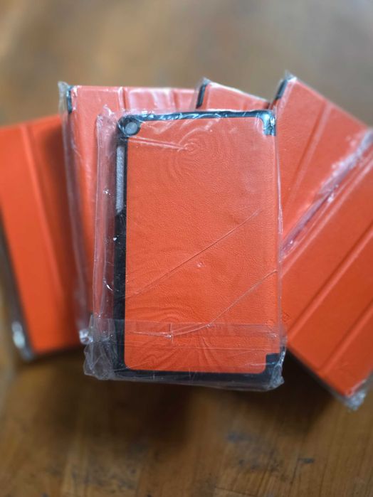 Etui Amway nowe do tabletów