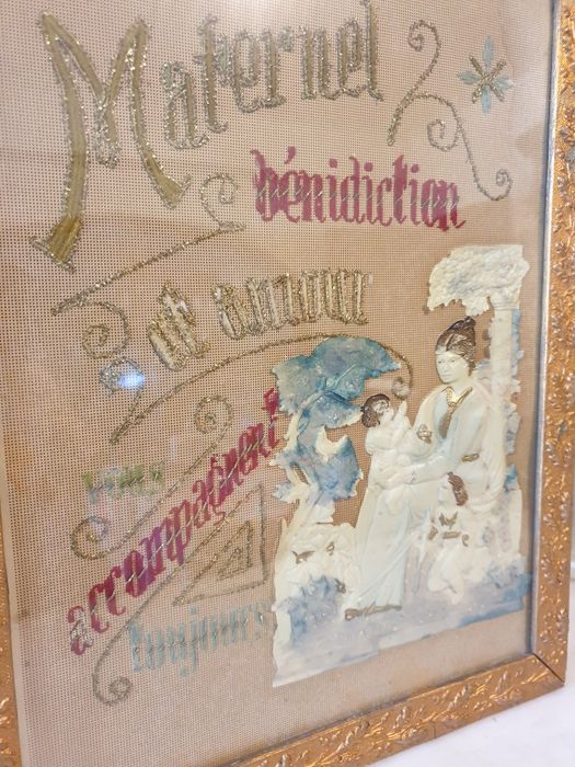 Grande antigo registo francês com bordados e celuloíde Sec. XIX