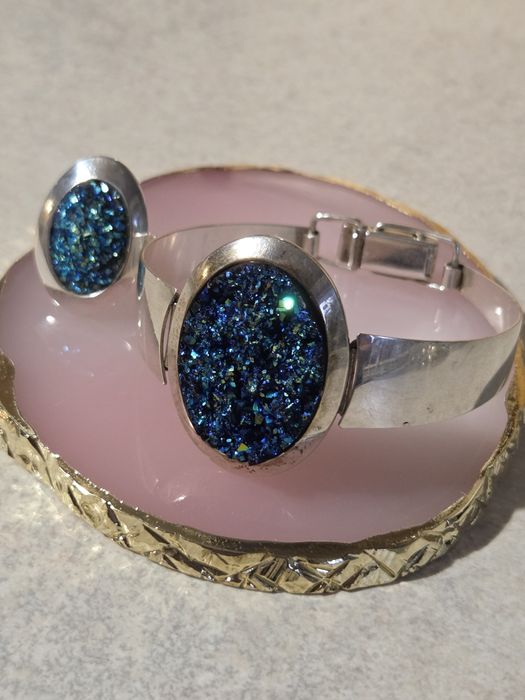 Srebrny komplet biżuterii z druzą