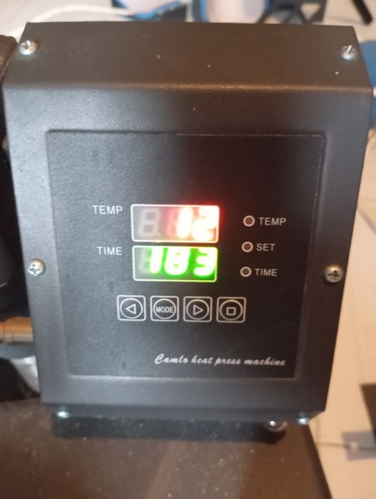 Máquina de estampagem