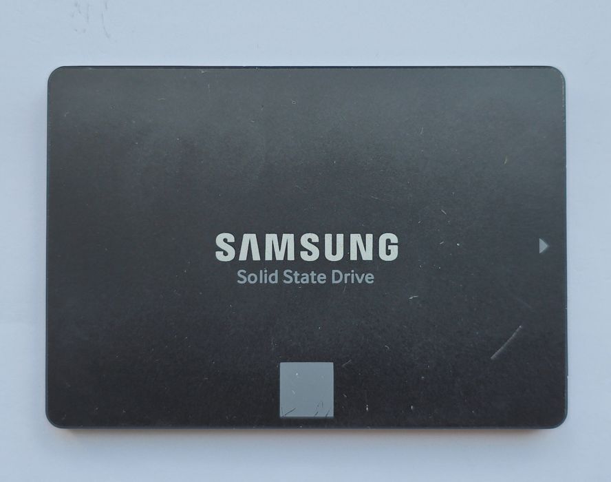 ssd crucial mx500 - купити комп'ютери та комплектуючі - Ціна на OLX.ua
