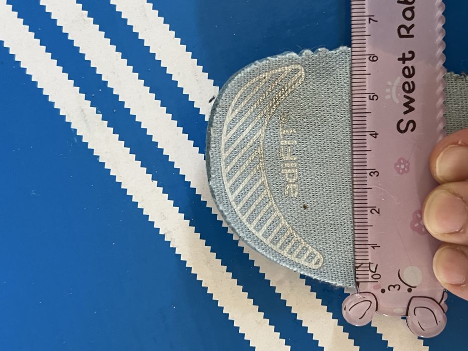 Літні кросівки adidas 24 розмір 13.5 см