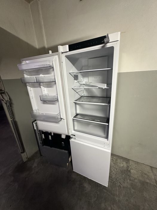 Frigorifico como novo (possivel de encastrar)